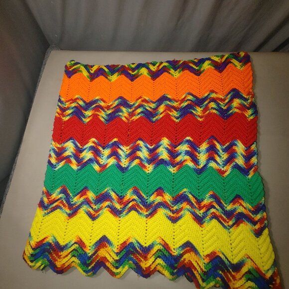 Chevron Throw Blanket Handcrafted Crocheted Multicolor Zigzag Rainbow Bright - Picture 11 of 12